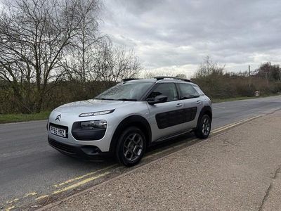 Used Citroën C4 Cactus Feel 82 HP (60 kW) 2016 Silver Hatchback