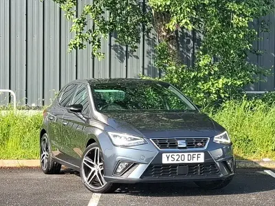 Usado Seat Ibiza FR Sport 95 HP (69 kW) 2020 Cinzento Citadino