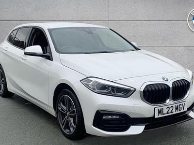 Used BMW 116 Sport Line 114 HP (83 kW) 2022 White Hatchback