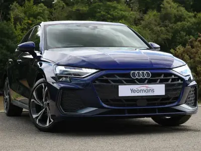 Używany Audi A3 S-Line 150 KM (110 kW) 2025 Niebieski Sedan/Limuzyna