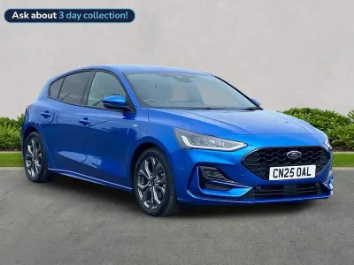 Used Ford Focus ST-Line 2025 Blue Hatchback