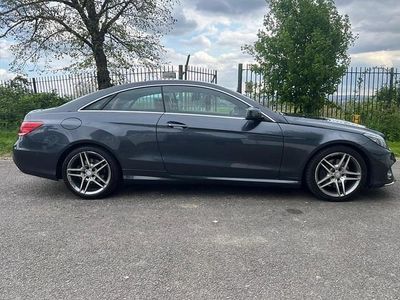 Mercedes E220