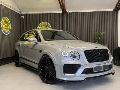Used Bentley Bentayga 550 HP (404 kW) 2019 Grey SUV