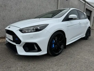 Used Ford Focus RS 350 HP (257 kW) 2017 White Hatchback