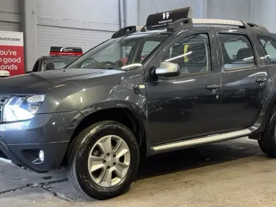 Used Dacia Duster Lauréate 110 HP (80 kW) 2017 Grey SUV