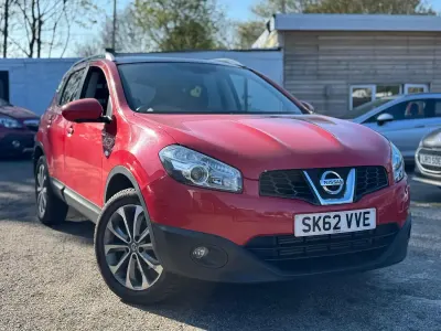 Used Nissan Qashqai Tekna 131 HP (96 kW) 2012 Red SUV