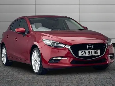 Used Mazda 3 Inclusive 121 HP (88 kW) 2018 Red Hatchback