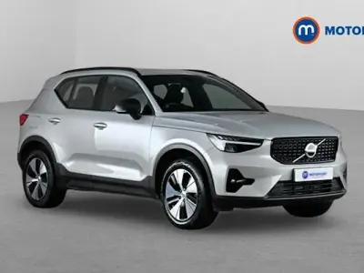 Used Volvo XC40 Plus 211 HP (155 kW) 2023 Silver SUV