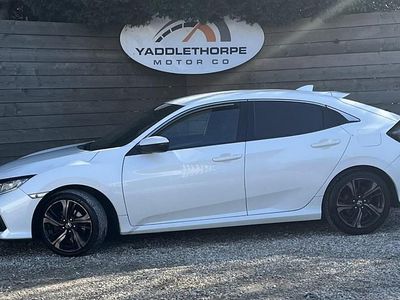 Used Honda Civic SR 120 HP (88 kW) 2019 White Hatchback