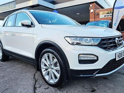 White Used 2018 VW T-Roc SE SUV | £14,995 (Fair price)