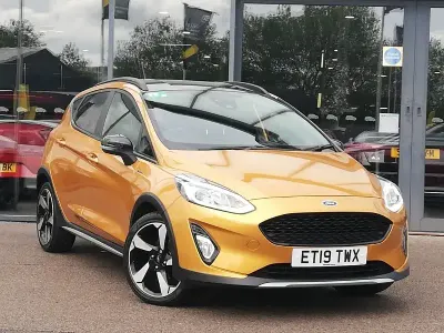 Used Ford Fiesta Active 140 HP (102 kW) 2019 Yellow Hatchback