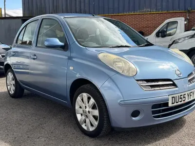 Begagnad Nissan Micra 88 HK (64 kW) 2005 Blå Halvkombi