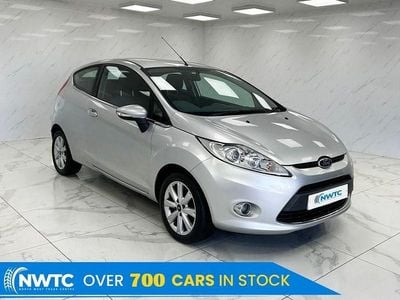 Used Ford Fiesta Zetec 82 HP (60 kW) 2011 Silver Hatchback