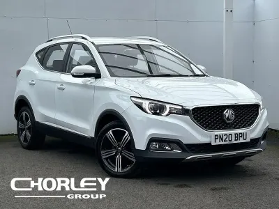 Usado MG ZS Exclusive 111 CV (81 kW) 2020 Blanco SUV