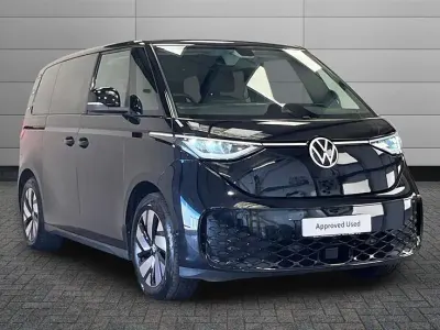 Usado VW ID. Buzz Pro 150 kW (204 CV) 2024 Negro Monovolumen