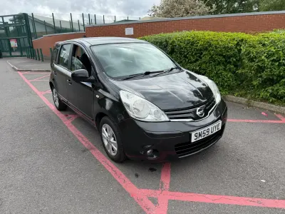 Używany Nissan Note Acenta 90 KM (66 kW) 2010 Czarny Hatchback