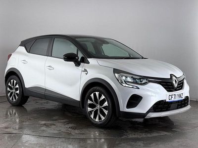 Used Renault Captur LIMITED 91 HP (66 kW) 2022 White/black SUV