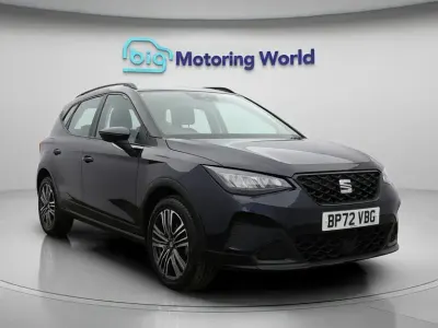 Used Seat Arona SE Technology 95 HP (69 kW) 2023 Blue SUV