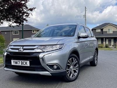 Used Mitsubishi Outlander P-HEV 200 HP (147 kW) 2017 Silver SUV