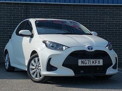 Toyota Yaris Hybrid
