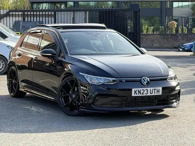 Used VW Golf VIII R-line 150 HP (110 kW) 2023 Black Hatchback