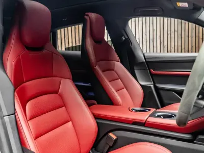 Begagnad Porsche Taycan Cross Turismo 11 kW (15 HK) 2023 Kombi