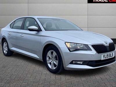 Used Skoda Superb 150 HP (110 kW) 2018 Silver Hatchback