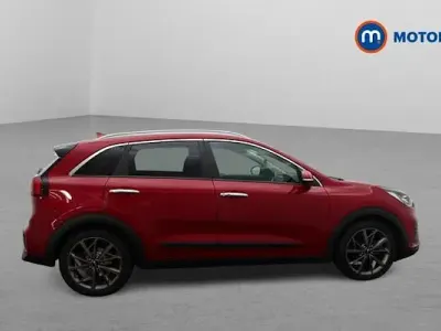 Used Kia Niro 141 HP (103 kW) 2021 Red SUV