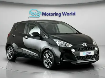 Used Hyundai i10 Premium 67 HP (49 kW) 2019 Black Hatchback