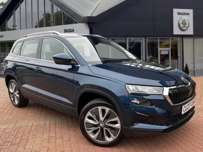 Used Skoda Karoq SE L 150 HP (110 kW) 2023 Petrol blue metallic SUV