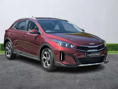 Used Kia XCeed 2025 Red SUV