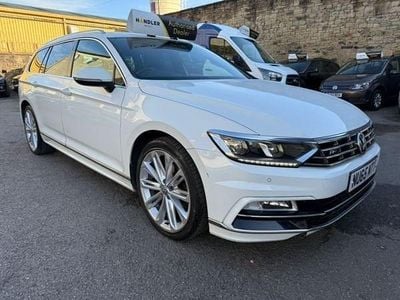 Used VW Passat R-line 150 HP (110 kW) 2015 White Estate