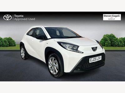 Used Toyota Aygo X PURE 2025 White SUV