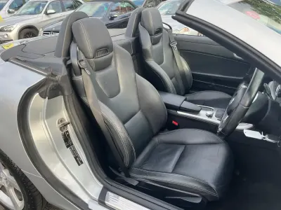 Begagnad Mercedes SLK200 AMG Edition 1 184 HK (135 kW) 2011 Silver Cab