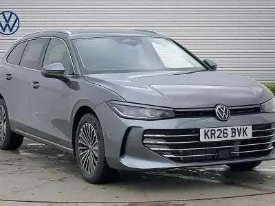 New VW Passat Elegance 204 HP (150 kW) 2026 Grey Estate
