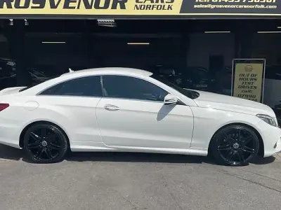Käytetty Mercedes E220