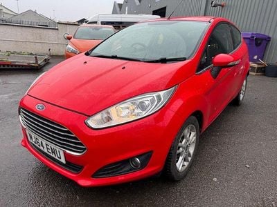 Usado Ford Fiesta Zetec 2014 Vermelho Citadino