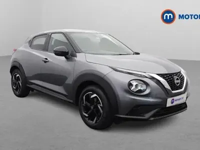 Used Nissan Juke N-Connecta 114 HP (83 kW) 2023 Grey SUV
