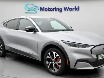 Used Ford Mustang Mach-E Standard Range 197 kW (269 HP) 2022 Silver SUV