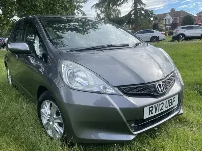 Used Honda Jazz ES 2012 Grey Hatchback