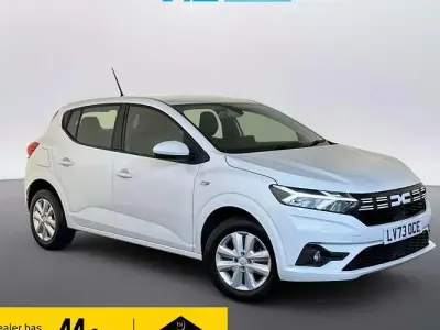 Used Dacia Sandero Expression 91 HP (66 kW) 2023 White Hatchback