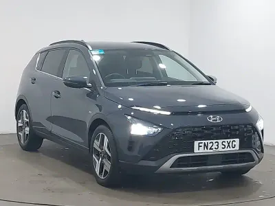 Używany Hyundai Bayon Premium 100 KM (73 kW) 2023 Szary SUV