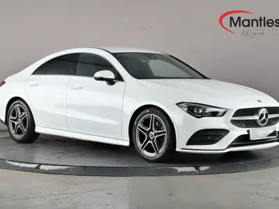 Usado Mercedes CLA180 AMG line 136 HP (100 kW) 2020 Branco Sedan