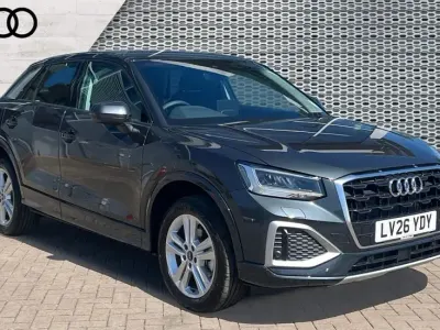 Begagnad Audi Q2 Sport 150 HK (110 kW) 2026 Grå SUV