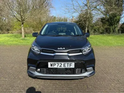 Używany Kia Picanto X-Line 66 KM (48 kW) 2023 Czarny Hatchback