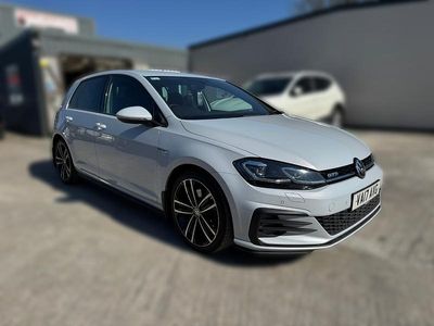 Używany VW Golf VII GTD 184 KM (135 kW) 2017 Srebrny Hatchback