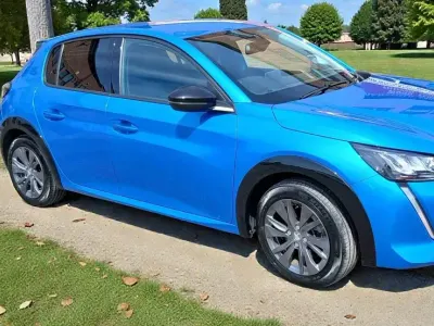 Used Peugeot e-208