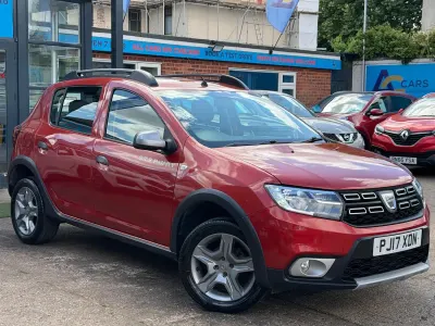 Used Dacia Sandero Ambiance 90 HP (66 kW) 2017 Red Hatchback
