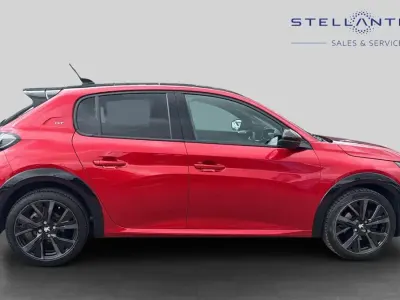 Used Peugeot 208 GT 129 HP (94 kW) 2023 Red Hatchback