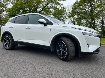 Used Nissan Qashqai Tekna 2022 White SUV